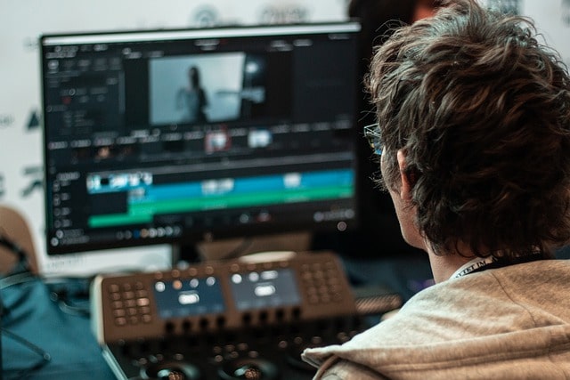 How To Kick Start Career As A Video Editor